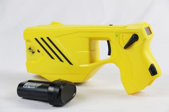 kopen HUSHA TX200P Stun Gun met dubbele cartridge, IP57 waterdicht en 55KV uitgangsspanning voor wetshandhaving online vervaardiging